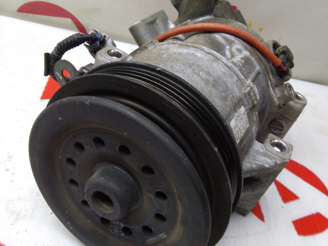 Компрессор кондиционера TOYOTA Corolla Axio 1NZ-FE