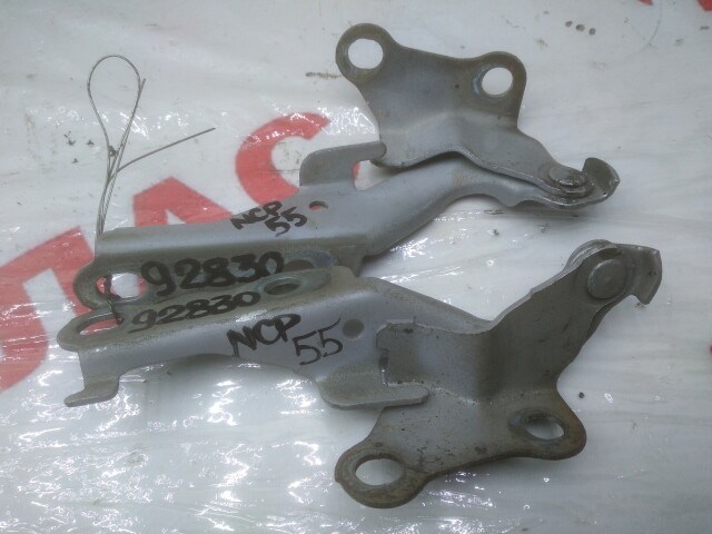 Кронштейны капота TOYOTA Probox 