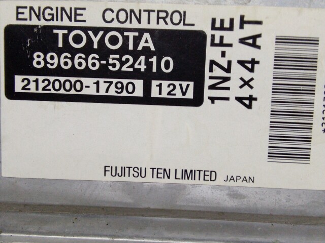 Компьютер TOYOTA Ist 1NZ-FE