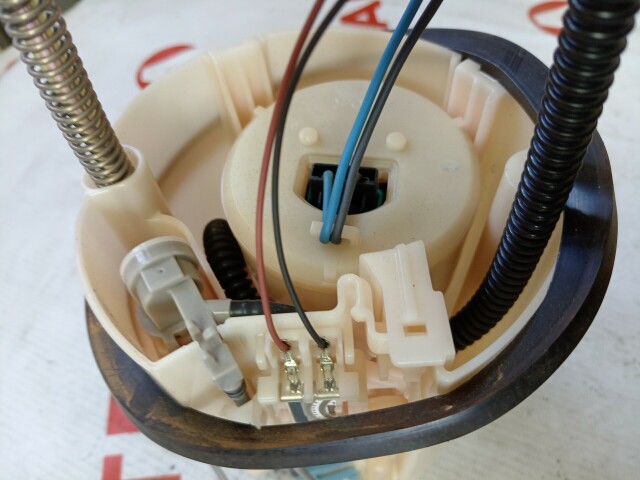 Бензонасос MITSUBISHI Outlander 