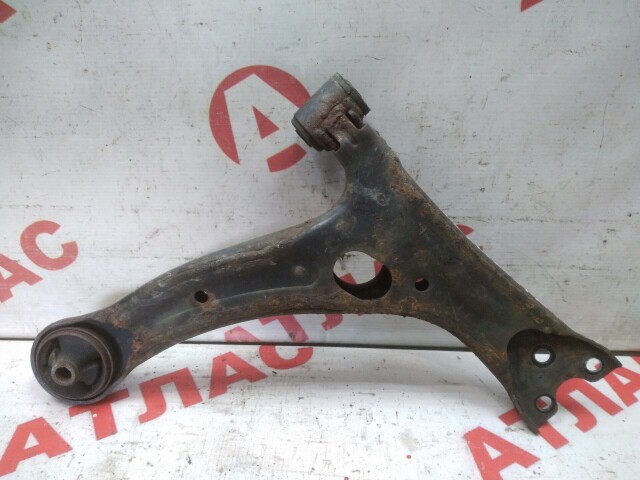 Рычаг TOYOTA Avensis 