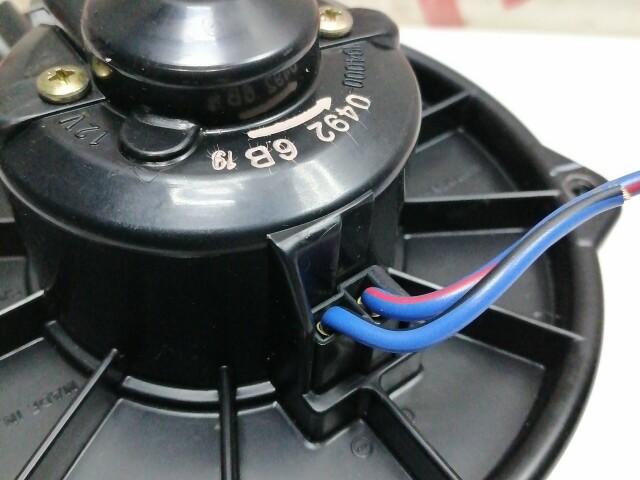 Моторчик печки TOYOTA Platz 