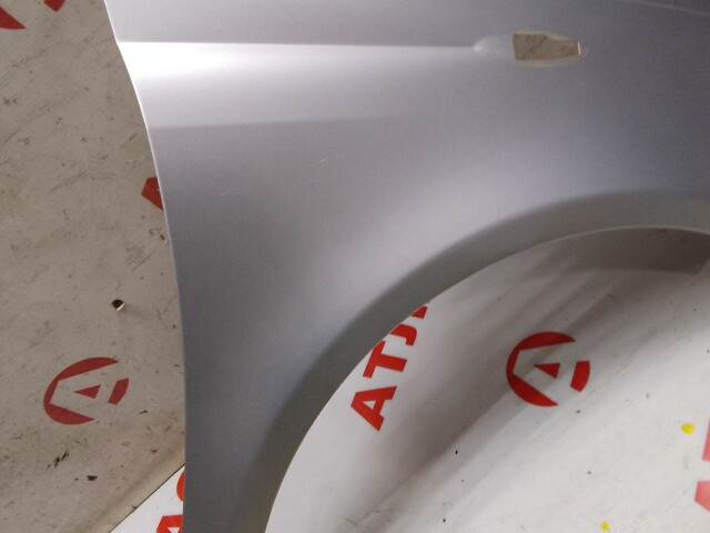 Крыло TOYOTA Vitz 