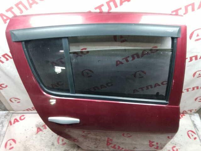 Дверь RENAULT Sandero Stepway 