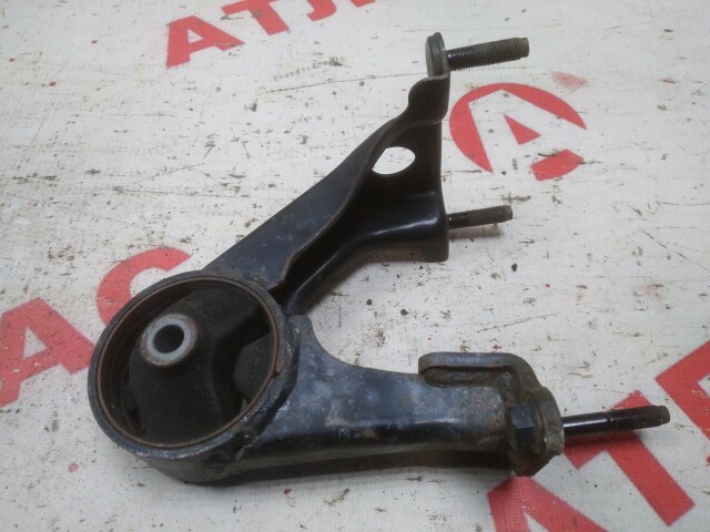 Подушка ДВС TOYOTA Premio 1AZ-FSE