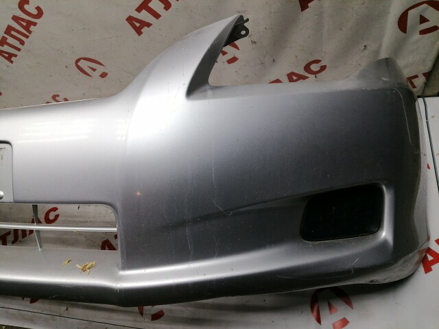Бампер передний TOYOTA Corolla Fielder 