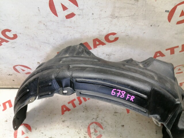 Подкрылок TOYOTA Vitz 