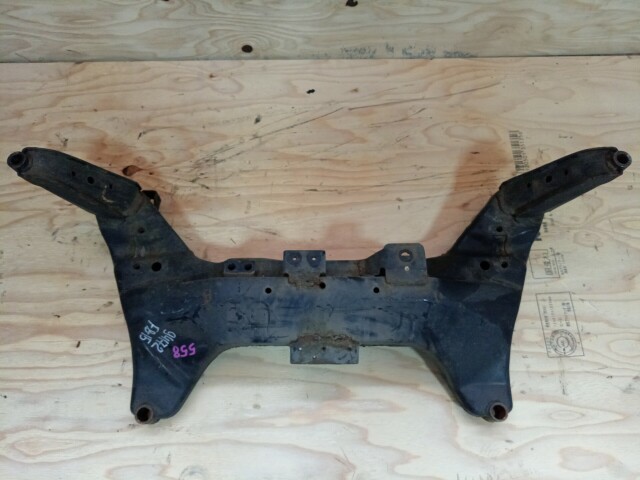 Балка поперечная NISSAN Sunny 