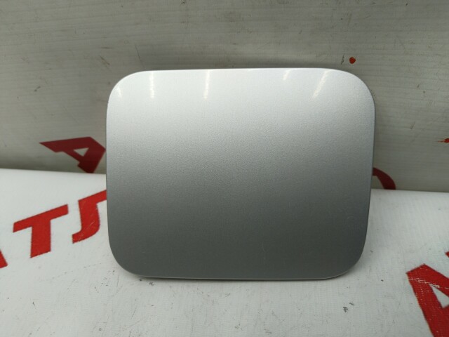 Лючок бензобака NISSAN Sunny 