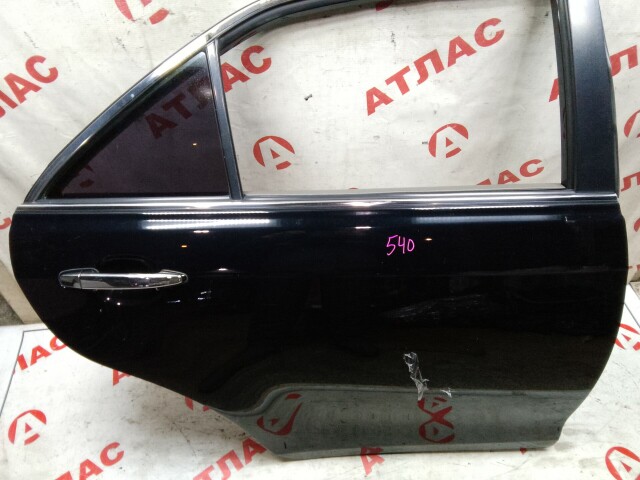 Дверь TOYOTA Camry 