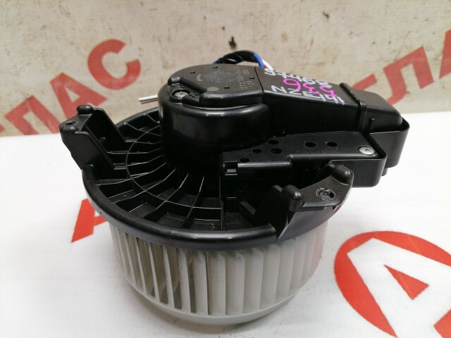 Моторчик печки TOYOTA Corolla Axio 