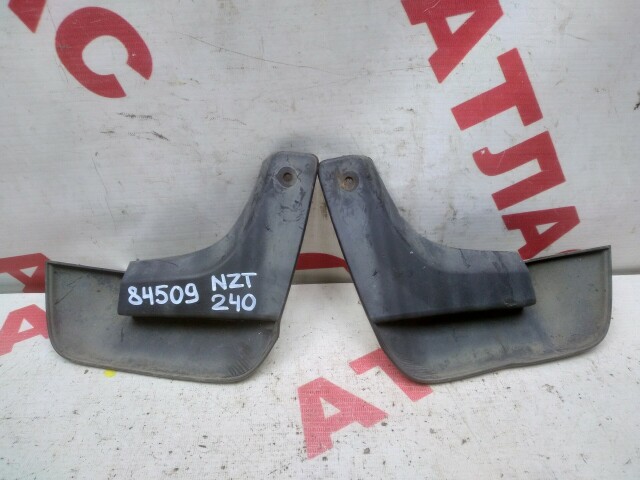 Брызговик TOYOTA Premio 