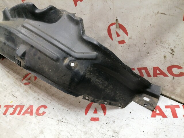 Подкрылок NISSAN Sunny 