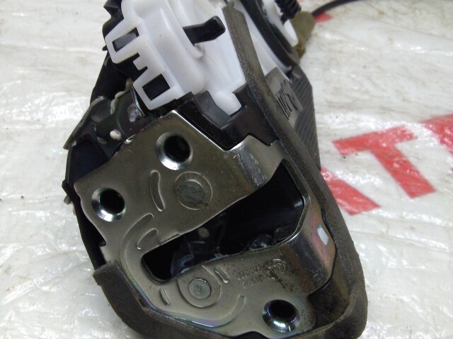 Замок двери HONDA Jade 