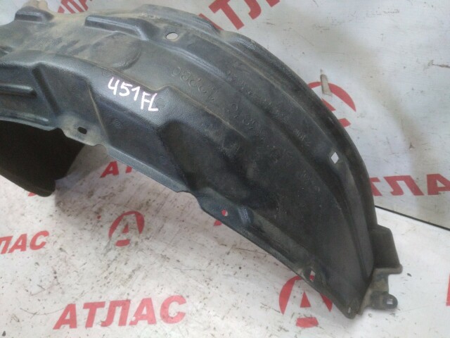 Подкрылок TOYOTA Corolla 