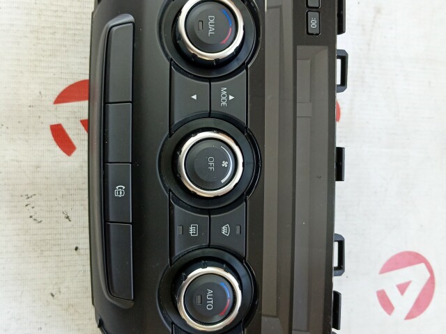 Блок управления печкой и кондиционером MAZDA CX-5 