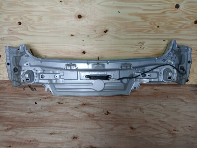 Задняя панель TOYOTA Corolla Fielder 