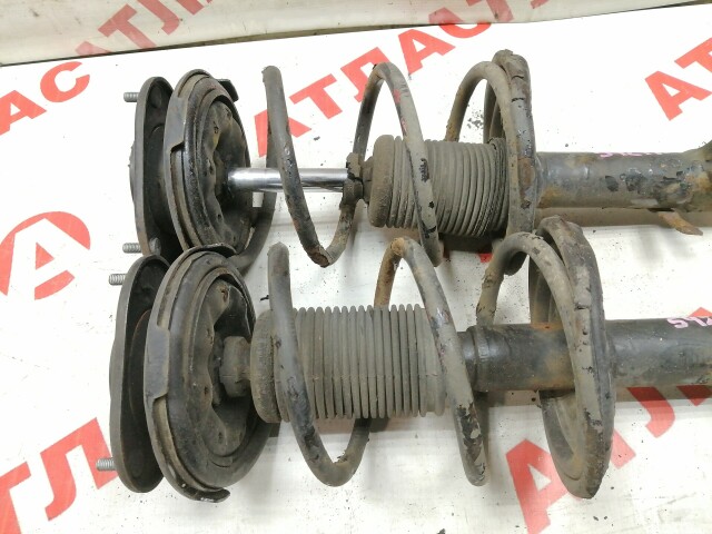 Стойка TOYOTA Corolla 