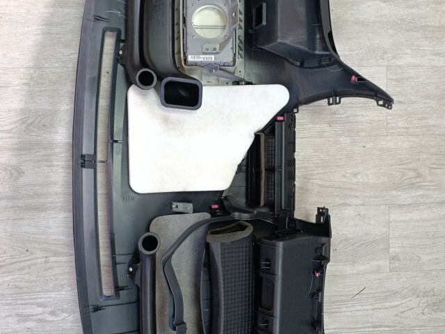 Торпедо TOYOTA Ractis 