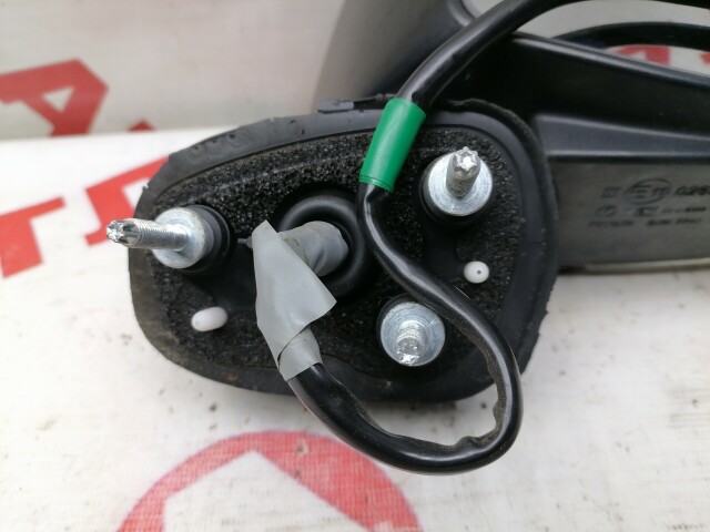 Зеркало TOYOTA Avensis 