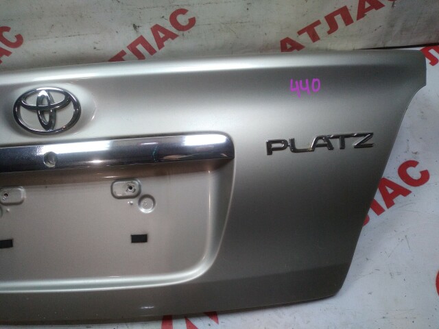 Крышка багажника TOYOTA Platz 