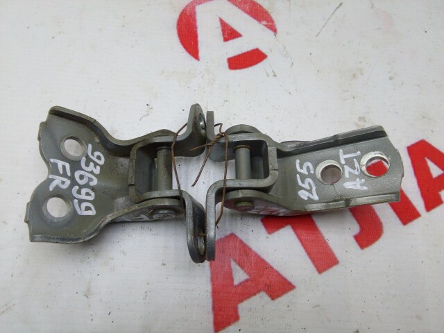 Кронштейны двери TOYOTA Avensis 