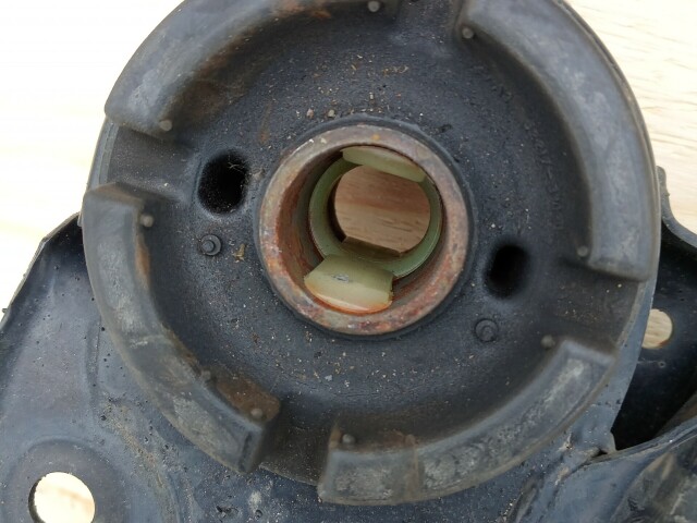 Подрамник TOYOTA Camry 