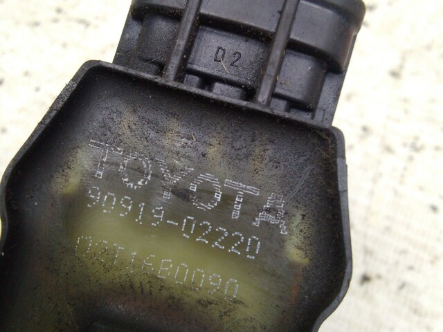 Катушка зажигания TOYOTA Corolla 4E-FE