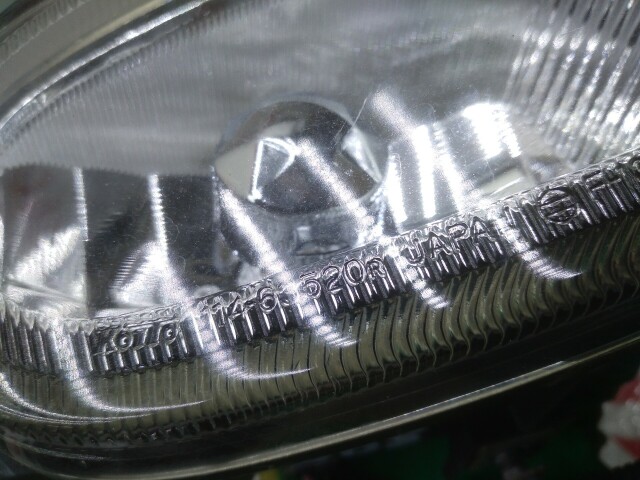Туманка NISSAN Bluebird Sylphy 