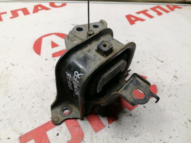 Подушка ДВС TOYOTA Vitz 1SZ-FE