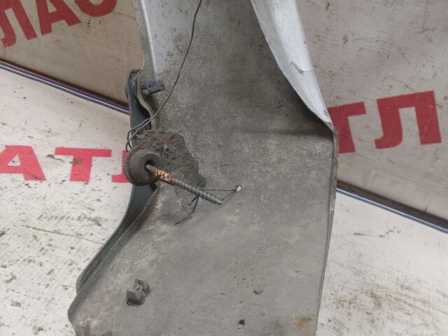 Крыло TOYOTA Sprinter 