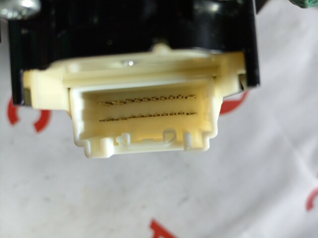 Блок управления стеклоподъемниками TOYOTA Corolla 