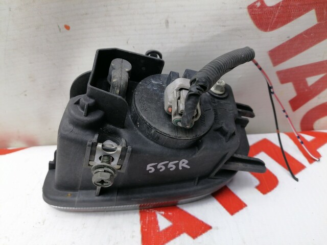 Туманка NISSAN Bluebird Sylphy 