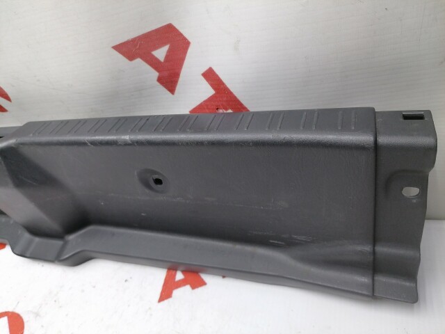 Накладка замка багажника TOYOTA Corolla 