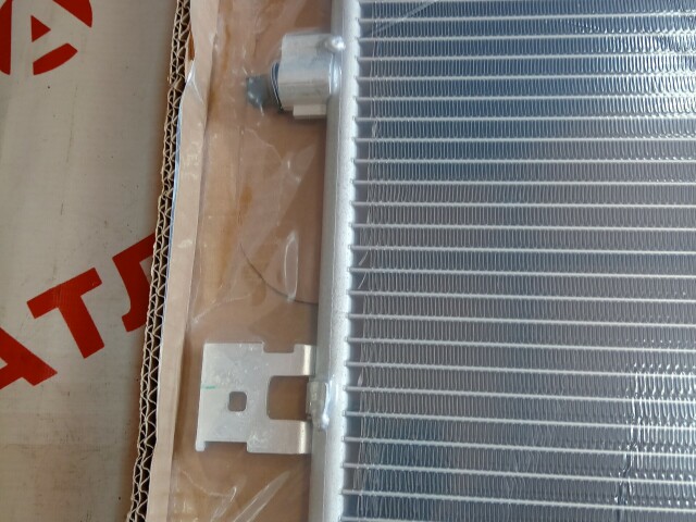 Радиатор кондиционера RENAULT Sandero Stepway 