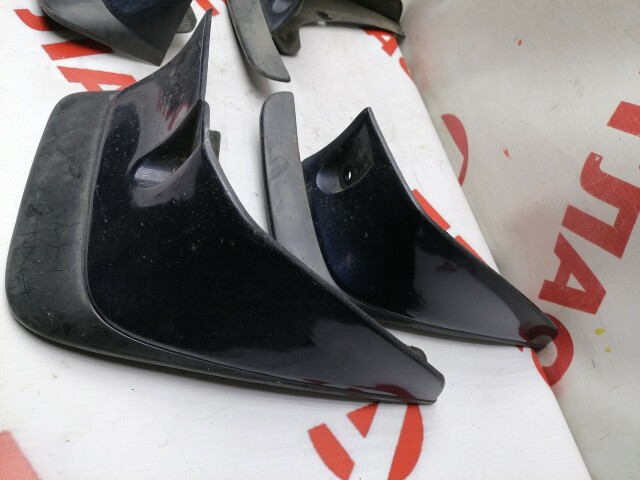 Брызговик TOYOTA Corona Premio 