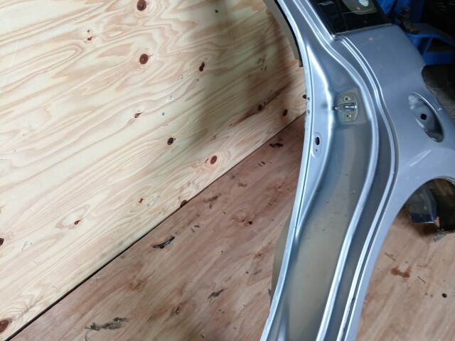 Крыло заднее TOYOTA Ist 