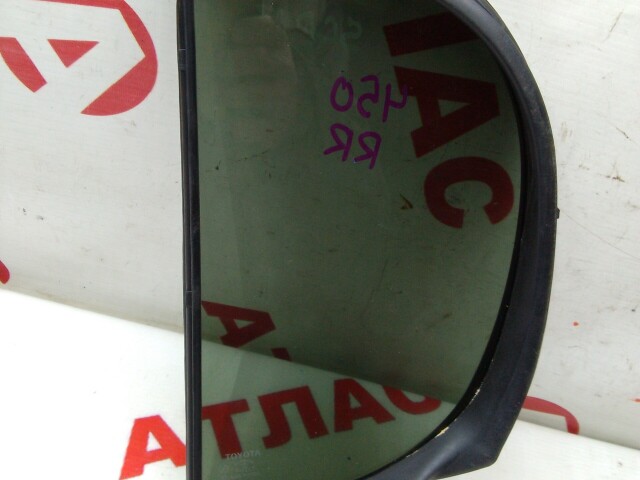 Треугольник (стекло) TOYOTA Vitz 