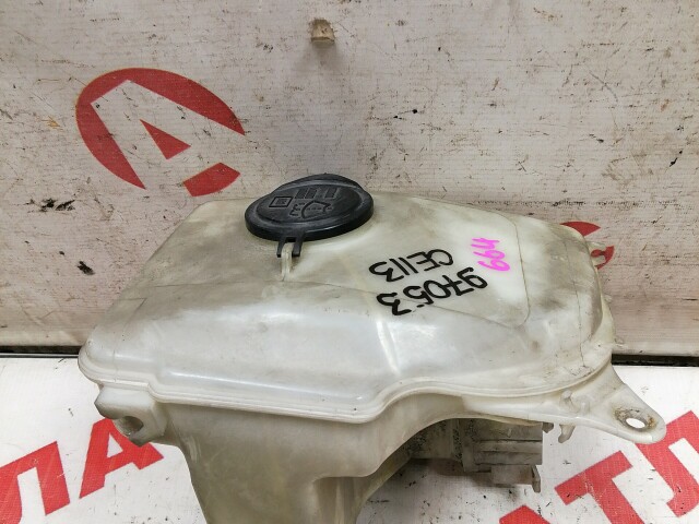 Бачок омывателя TOYOTA Corolla 