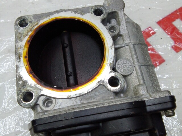 Дроссельная заслонка NISSAN X-Trail MR20-DE