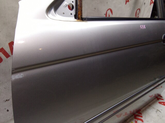 Дверь NISSAN Sunny 