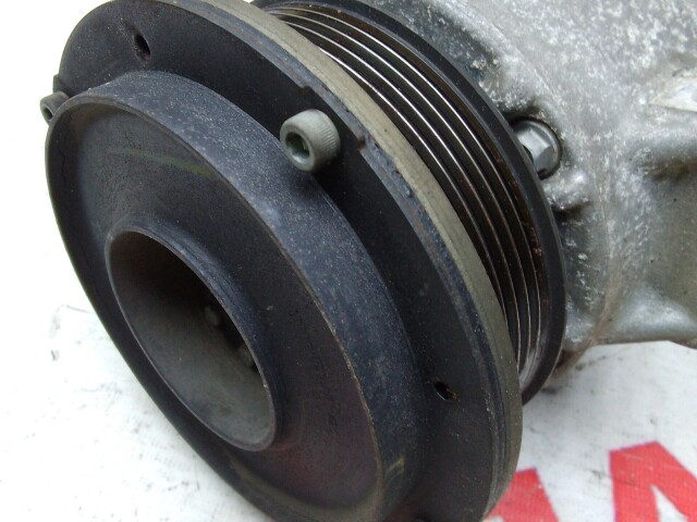 Компрессор кондиционера TOYOTA Camry 2AZ-FE