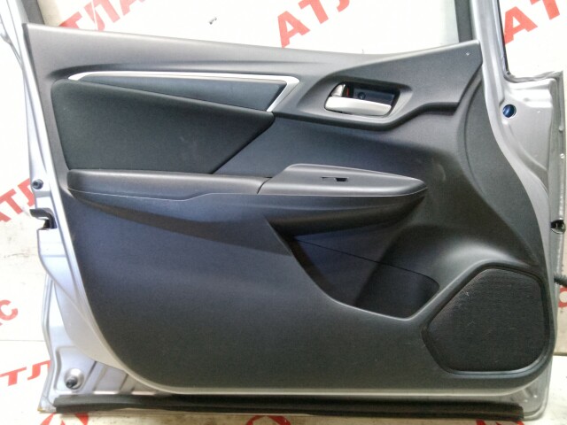 Дверь HONDA Fit 