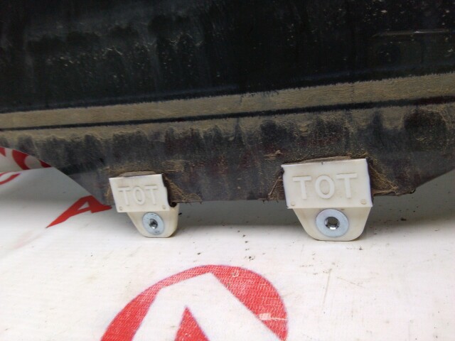 Стекло HONDA Jade 