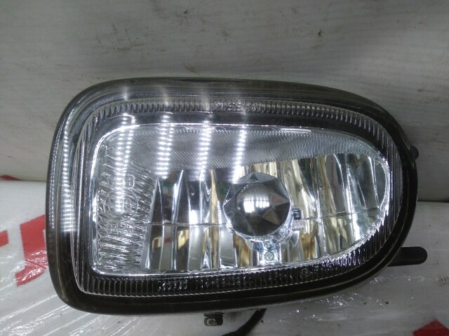 Туманка NISSAN Bluebird Sylphy 