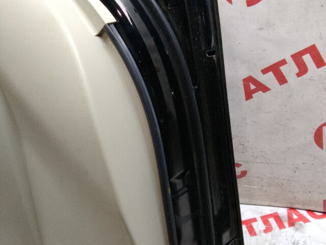 Дверь TOYOTA Camry 