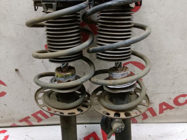 Стойка HONDA Fit 