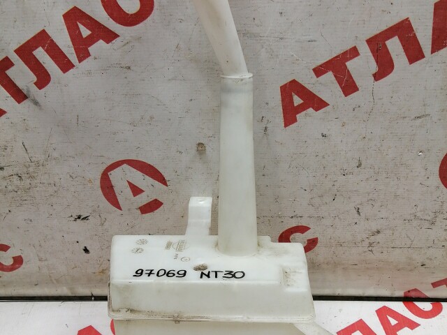 Бачок омывателя NISSAN X-Trail 