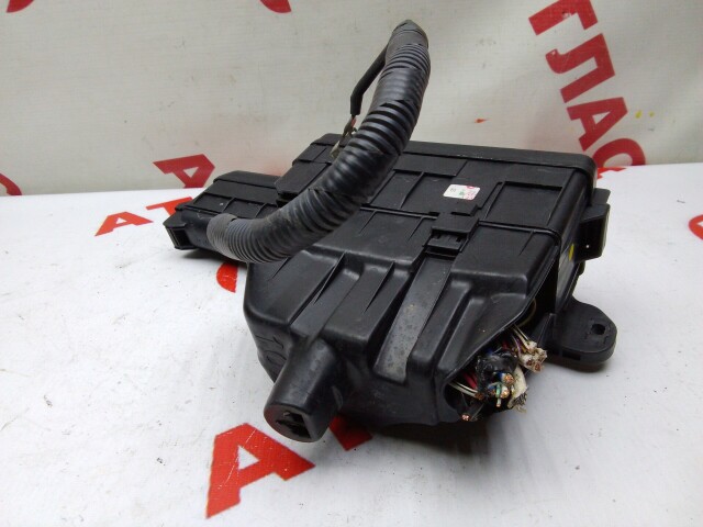 Блок предохранителей TOYOTA Caldina 7A-FE