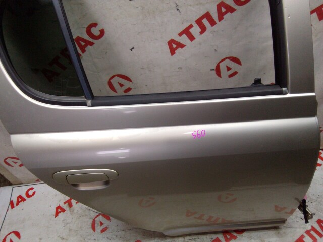 Дверь TOYOTA Vitz 